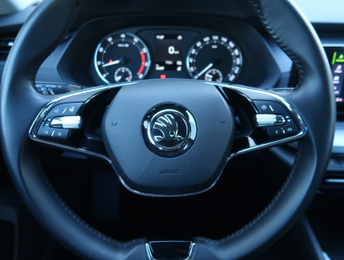 Škoda Octavia - 2024
