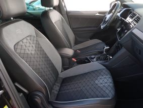 Volkswagen Tiguan - 2022