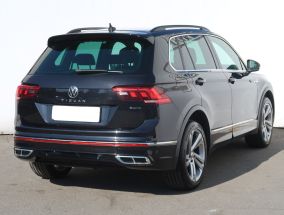 Volkswagen Tiguan - 2022