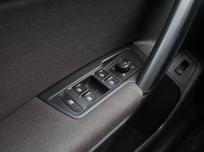 Volkswagen Tiguan - 2020