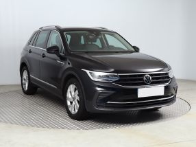 Volkswagen Tiguan - 2020