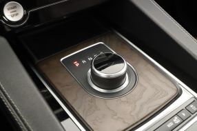 Jaguar F-Pace - 2016