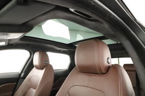 Jaguar F-Pace - 2016