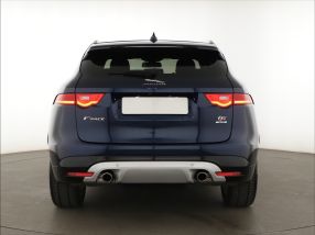 Jaguar F-Pace - 2016