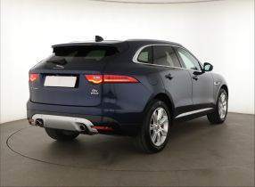 Jaguar F-Pace - 2016
