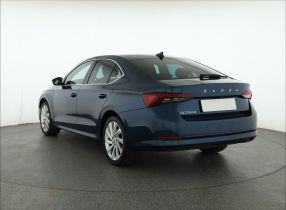 Škoda Octavia - 2023