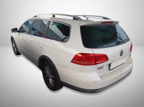 Volkswagen Passat - 2012