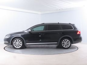 Volkswagen Passat - 2014