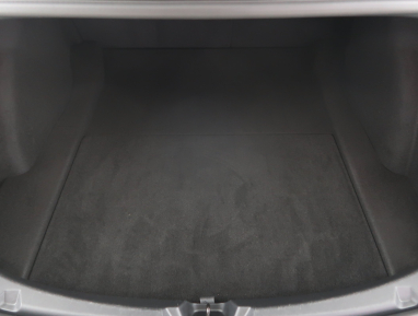 Tesla Model 3 - 2023