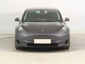 Tesla Model 3 - 2023