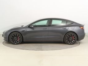 Tesla Model 3 - 2023