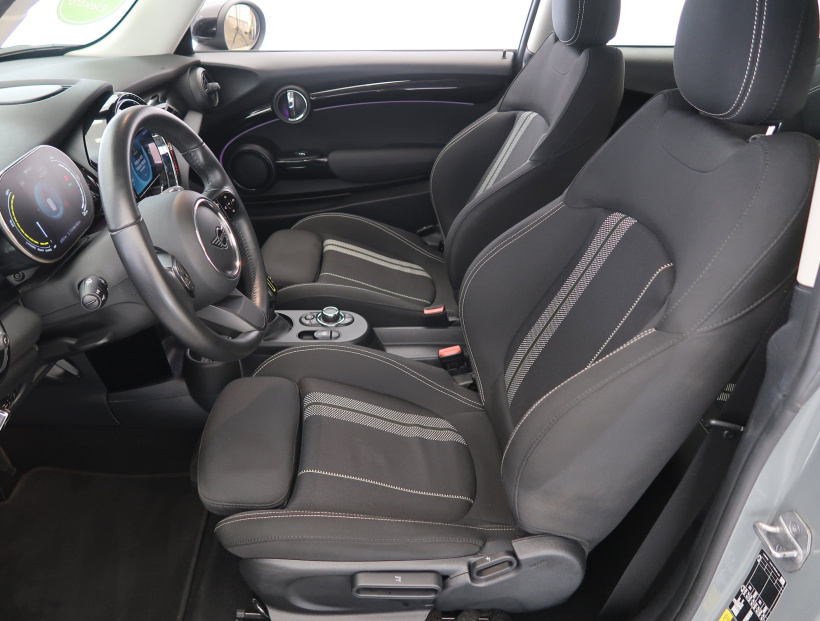MINI 3-door, 2022