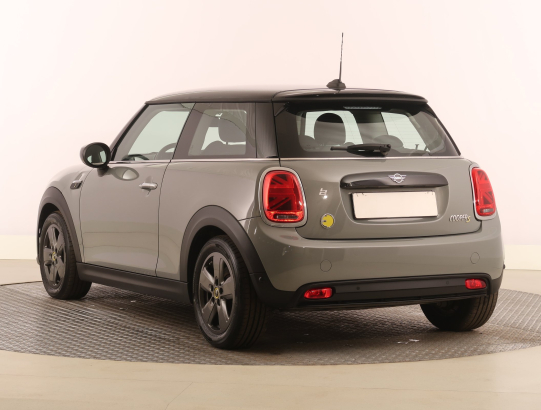 MINI Cooper SE 32 kWh