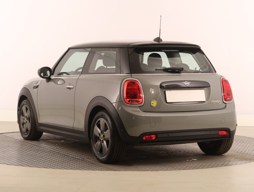 MINI 3-door, 2022