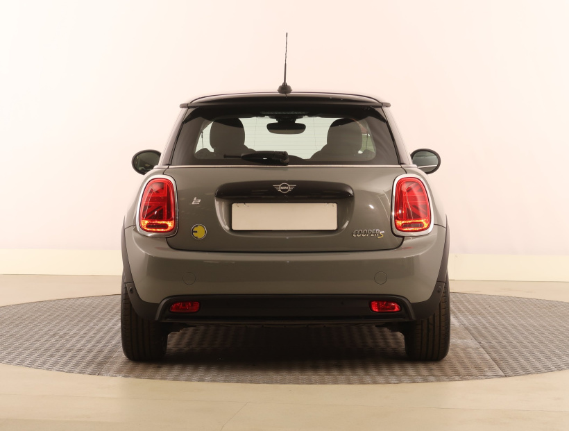 MINI 3-door, 2022