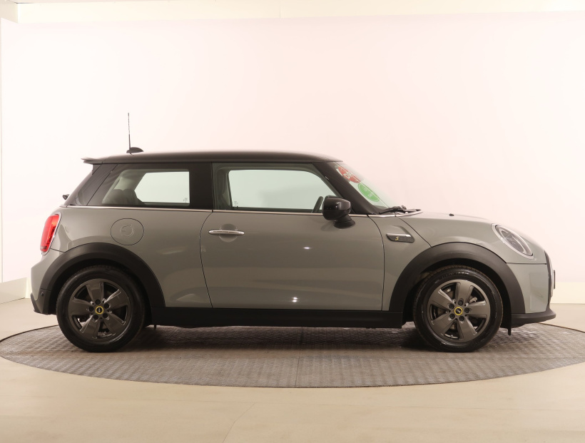 MINI 3-door, 2022