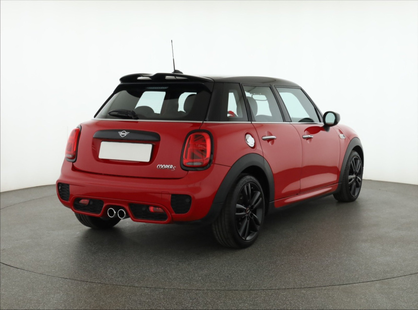 MINI 5-door, 2020