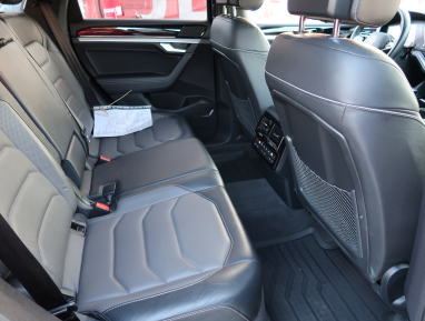 Volkswagen Touareg - 2021