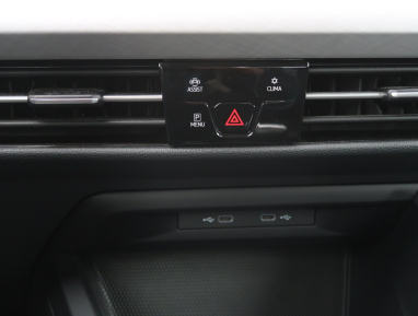 Volkswagen Golf - 2022