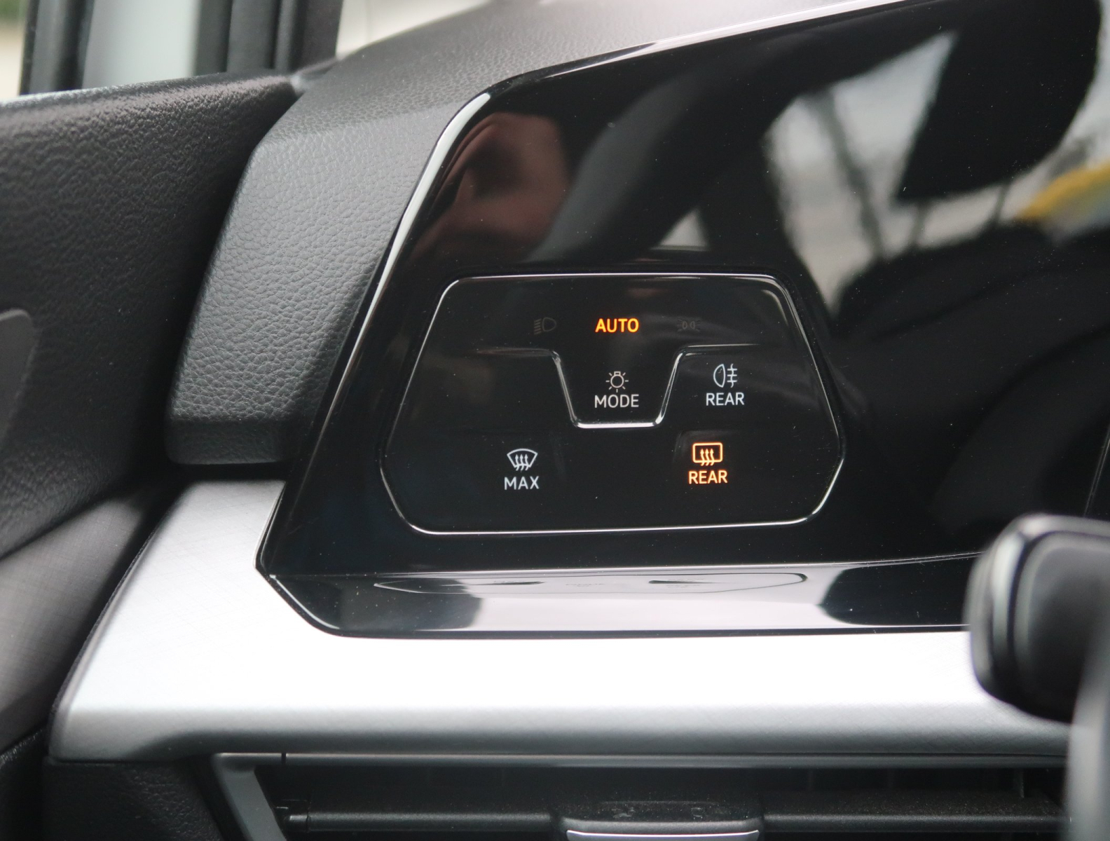 Volkswagen Golf - 2022