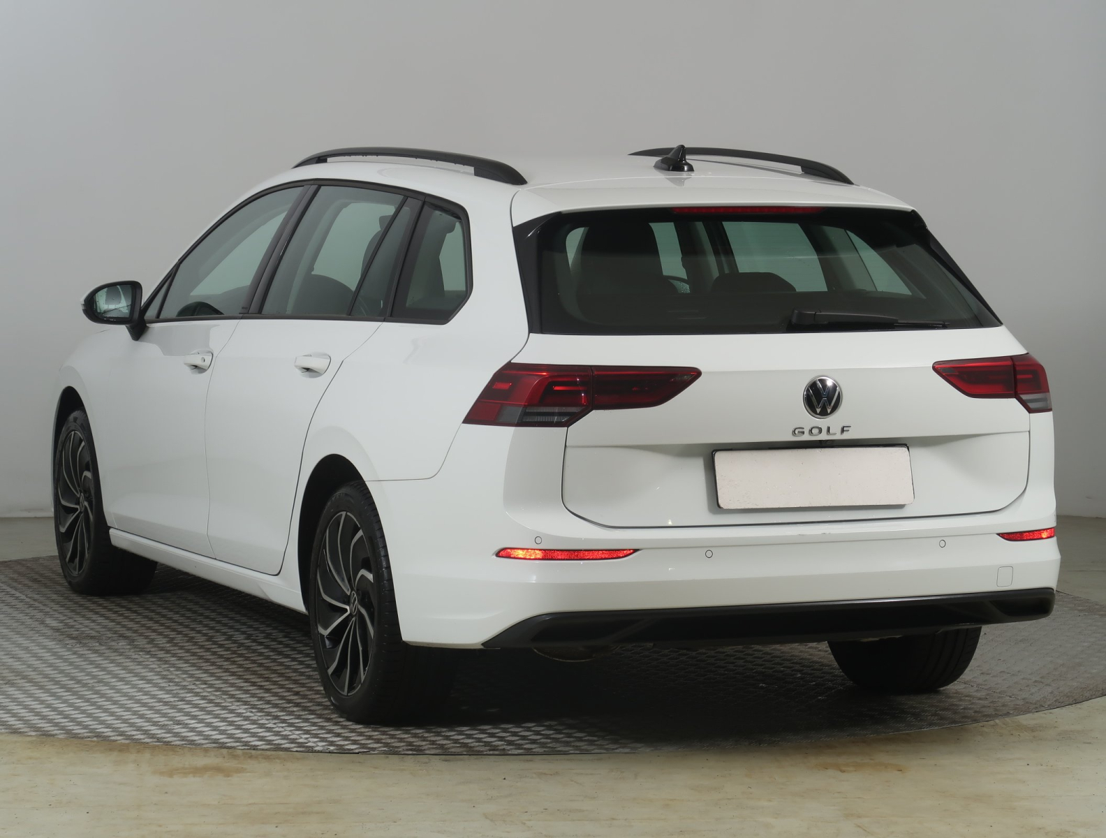 Volkswagen Golf - 2022