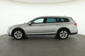 Volkswagen Passat - 2016