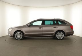 Skoda Superb - 2010