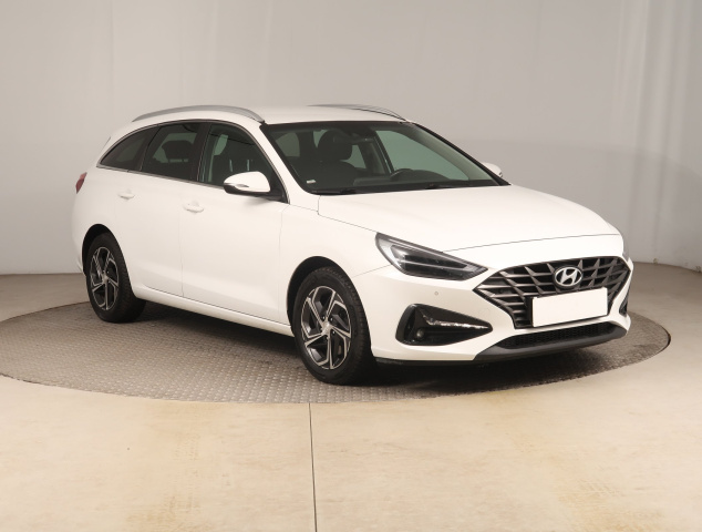 Hyundai i30 2021