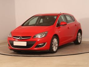 Opel Astra - 2014