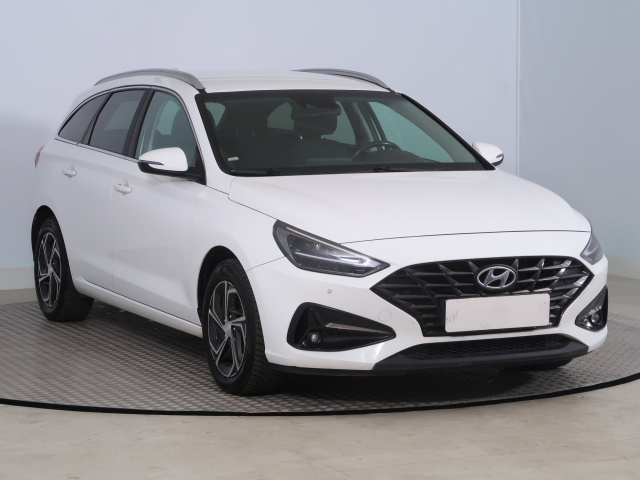 Hyundai i30 2021
