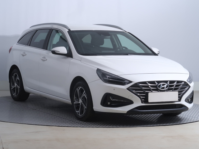 Hyundai i30 2021