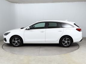 Hyundai i30 - 2021