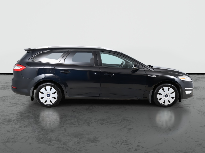 Ford Mondeo, 2011