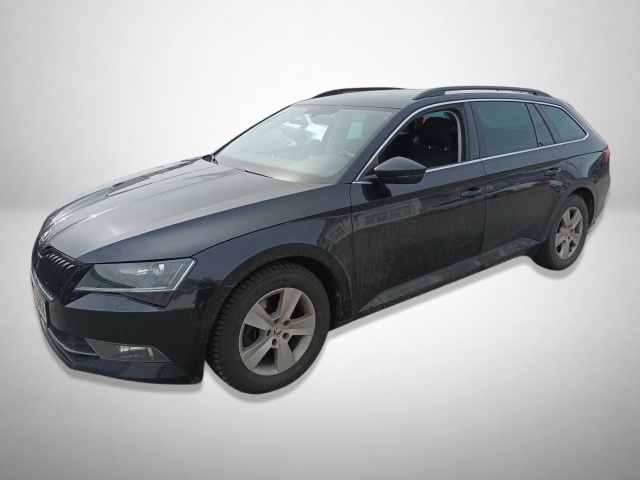 Škoda Superb 2016