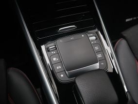 Mercedes-Benz EQB - 2023