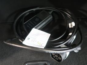 Mercedes-Benz EQB - 2023