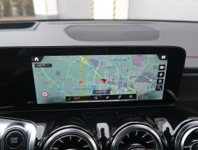 Mercedes-Benz EQB - 2023