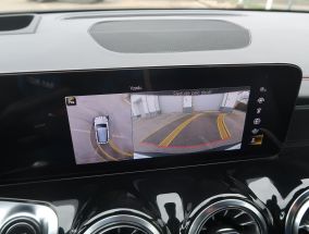 Mercedes-Benz EQB - 2023