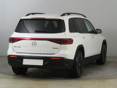 Mercedes-Benz EQB - 2023