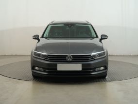 Volkswagen Passat - 2016