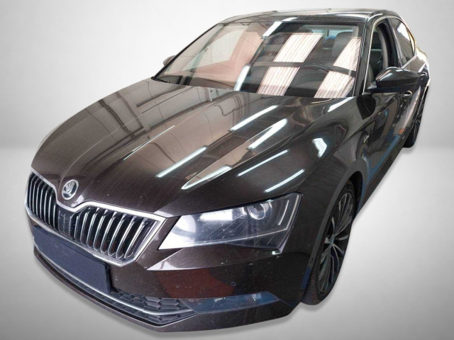 Škoda Superb 2016