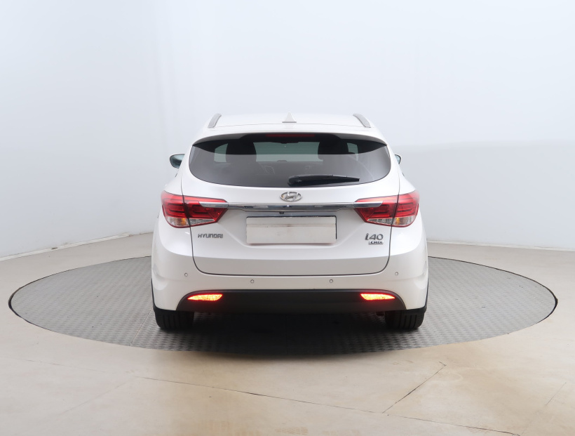 Hyundai i40, 2016