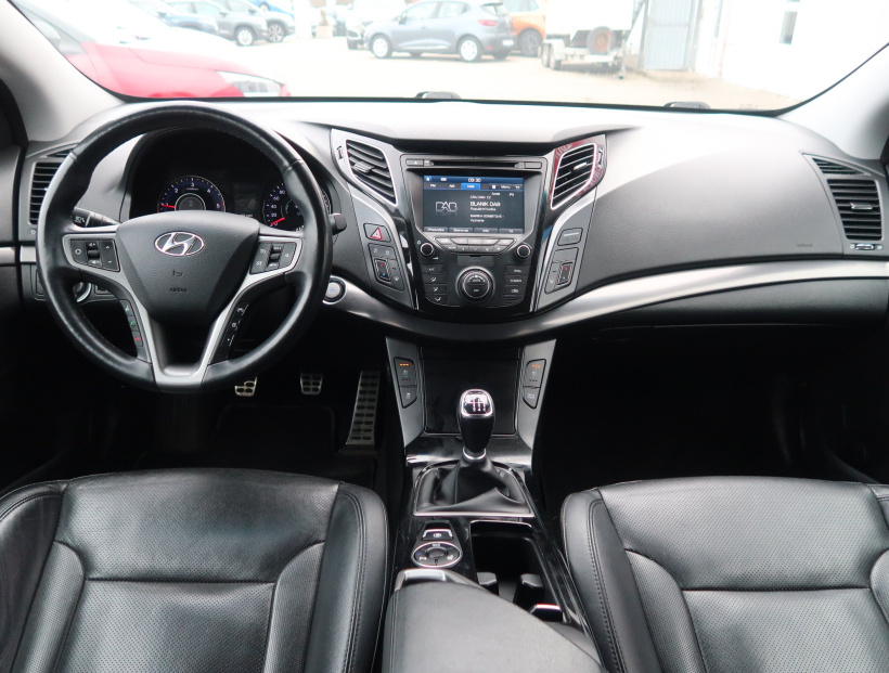 Hyundai i40, 2016
