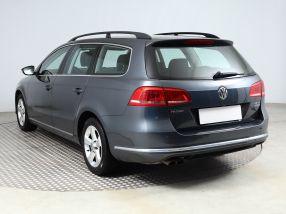 Volkswagen Passat - 2012