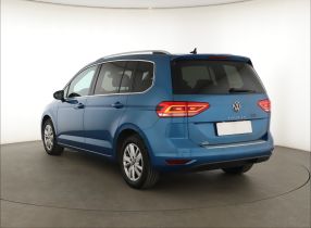 Volkswagen Touran - 2023