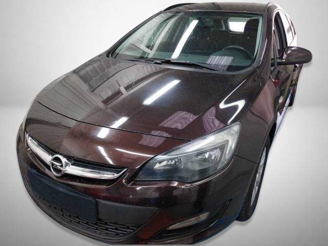 Opel Astra 2014