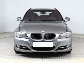 BMW 3 - 2010