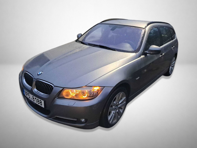 BMW 3 2010