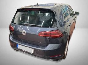 Volkswagen Golf - 2018