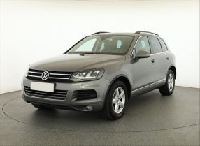 Volkswagen Touareg - 2013